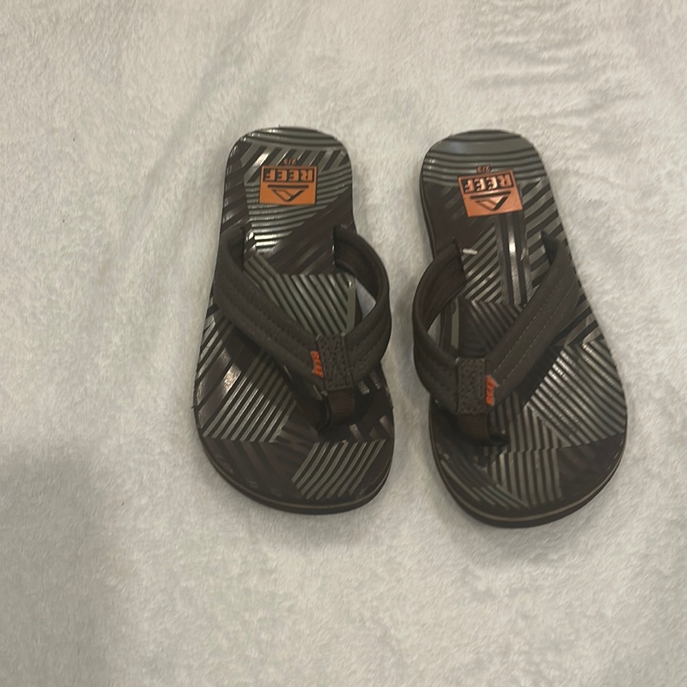 Reef Flip Flops Boy's Size 9/10 Little Ahi Sandals
